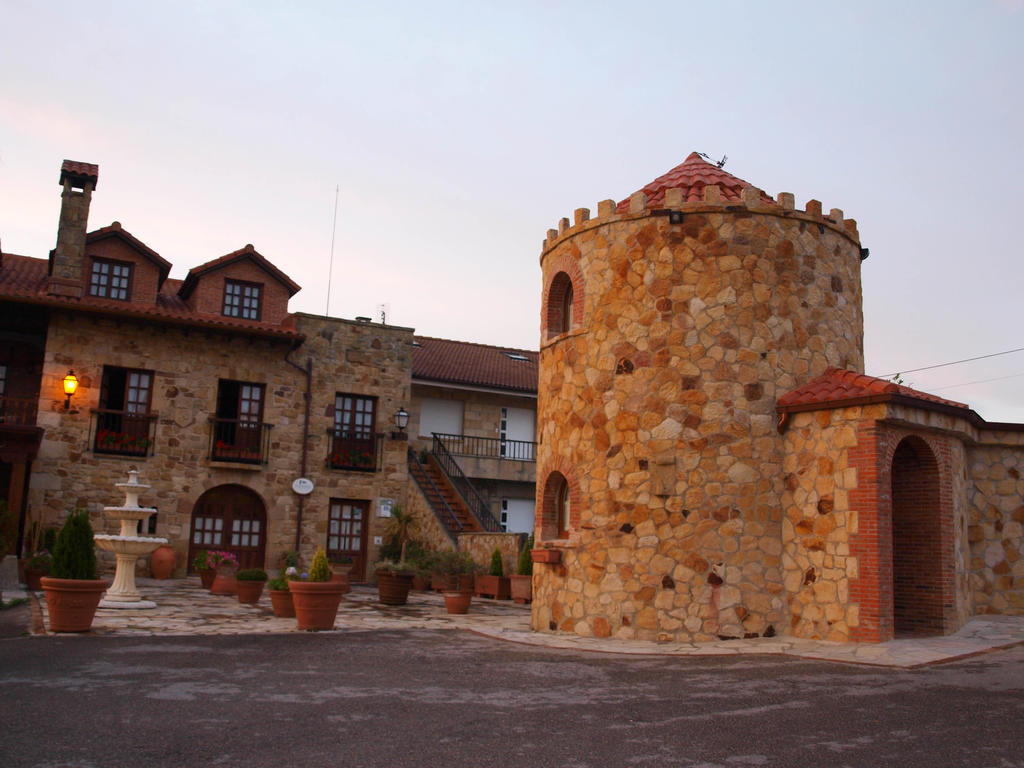 Hotel Posada El Solar Finca y Burger - Gintonic Bar Galizano Exterior foto